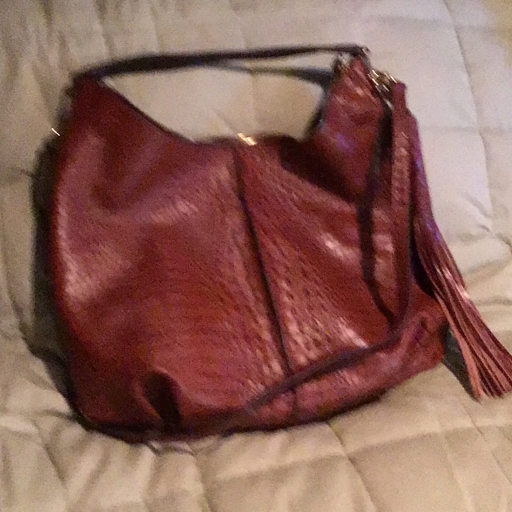Oversized hobo